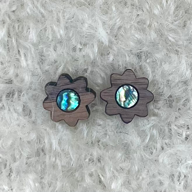 Sunflower Studs in Walnut