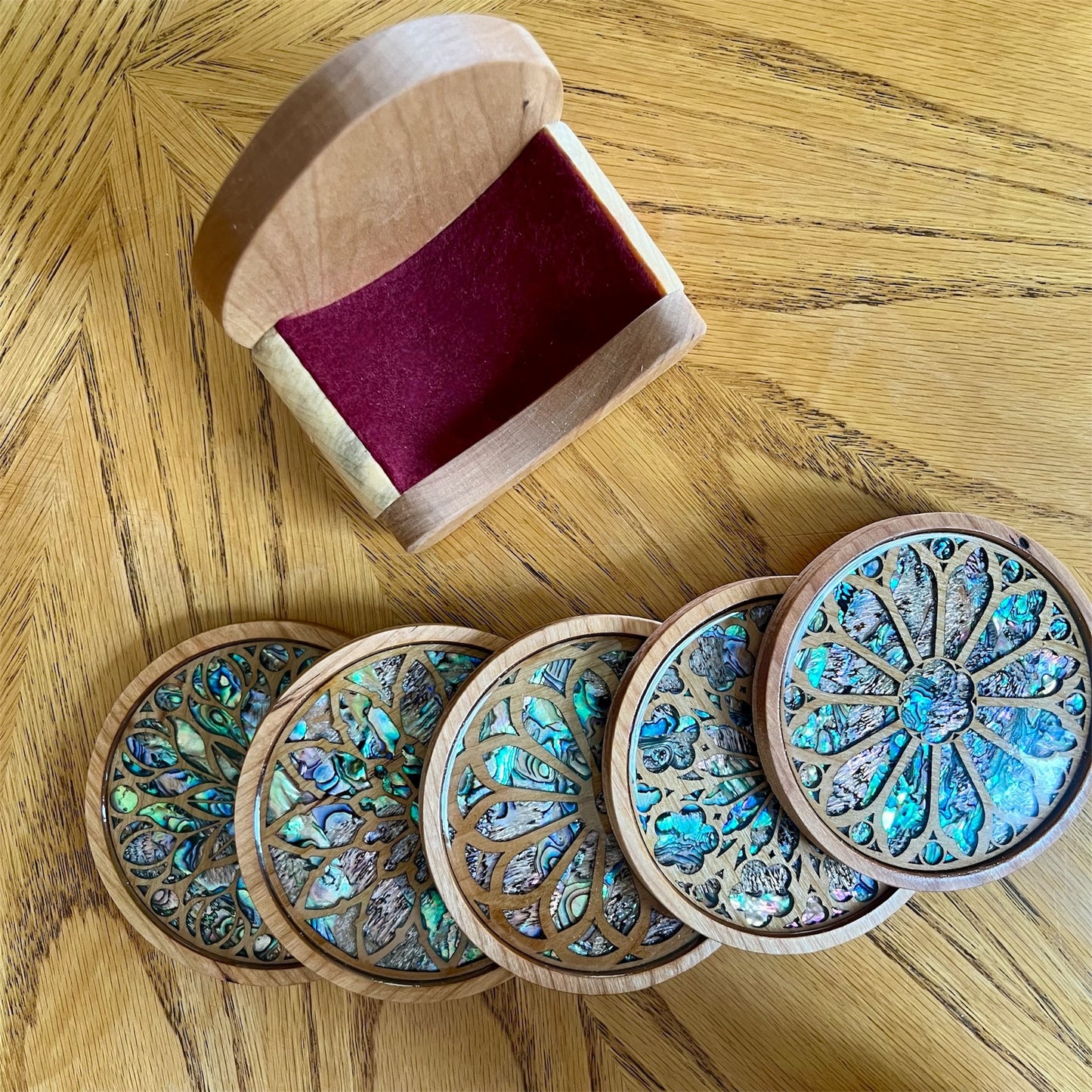 Rose Windows of Chicago Set of Five Coasters with Holder