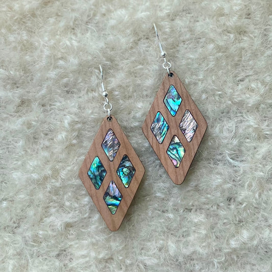 Quad Earrings in Cherry