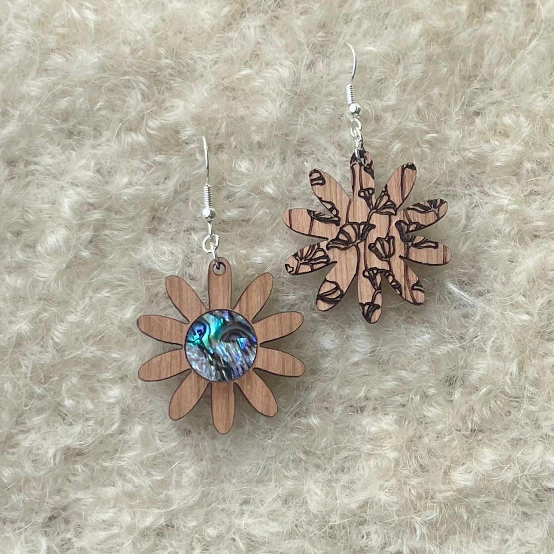 Daisy Earrings in Cherry