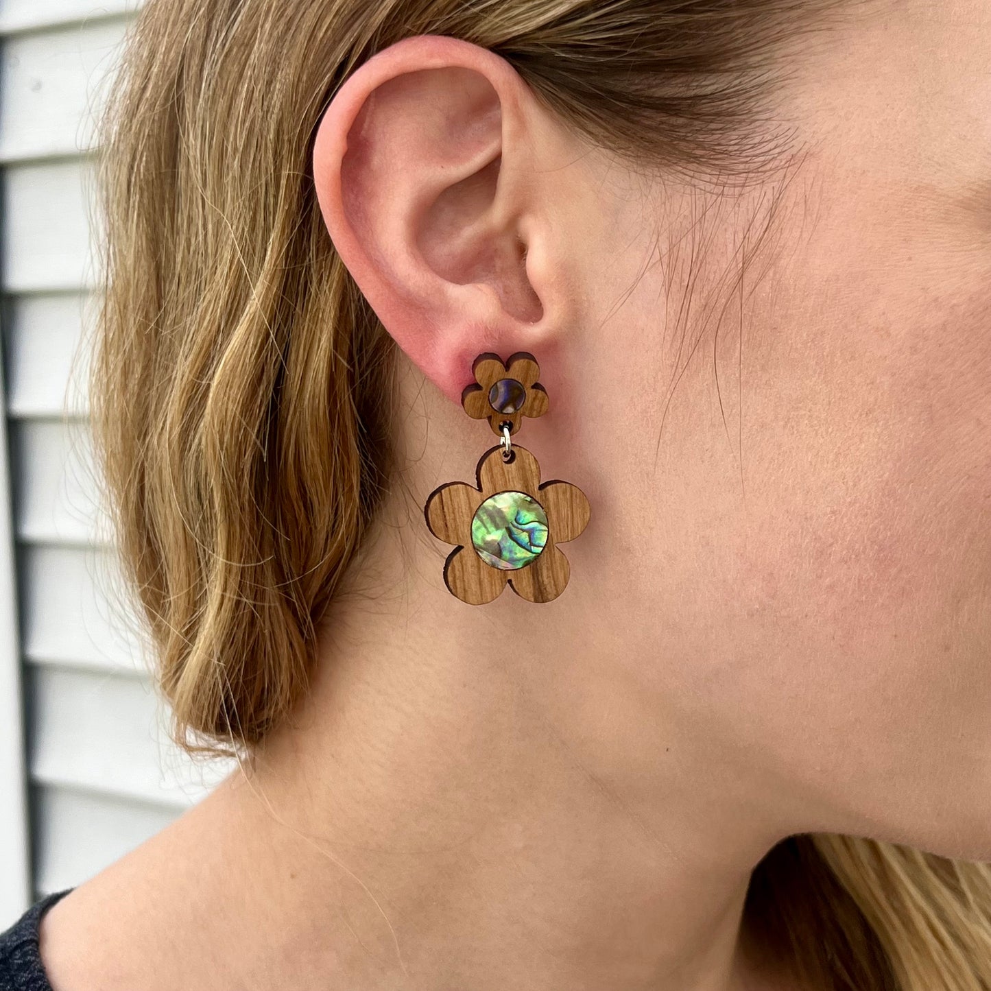 Flower Power Earrings in Cherry