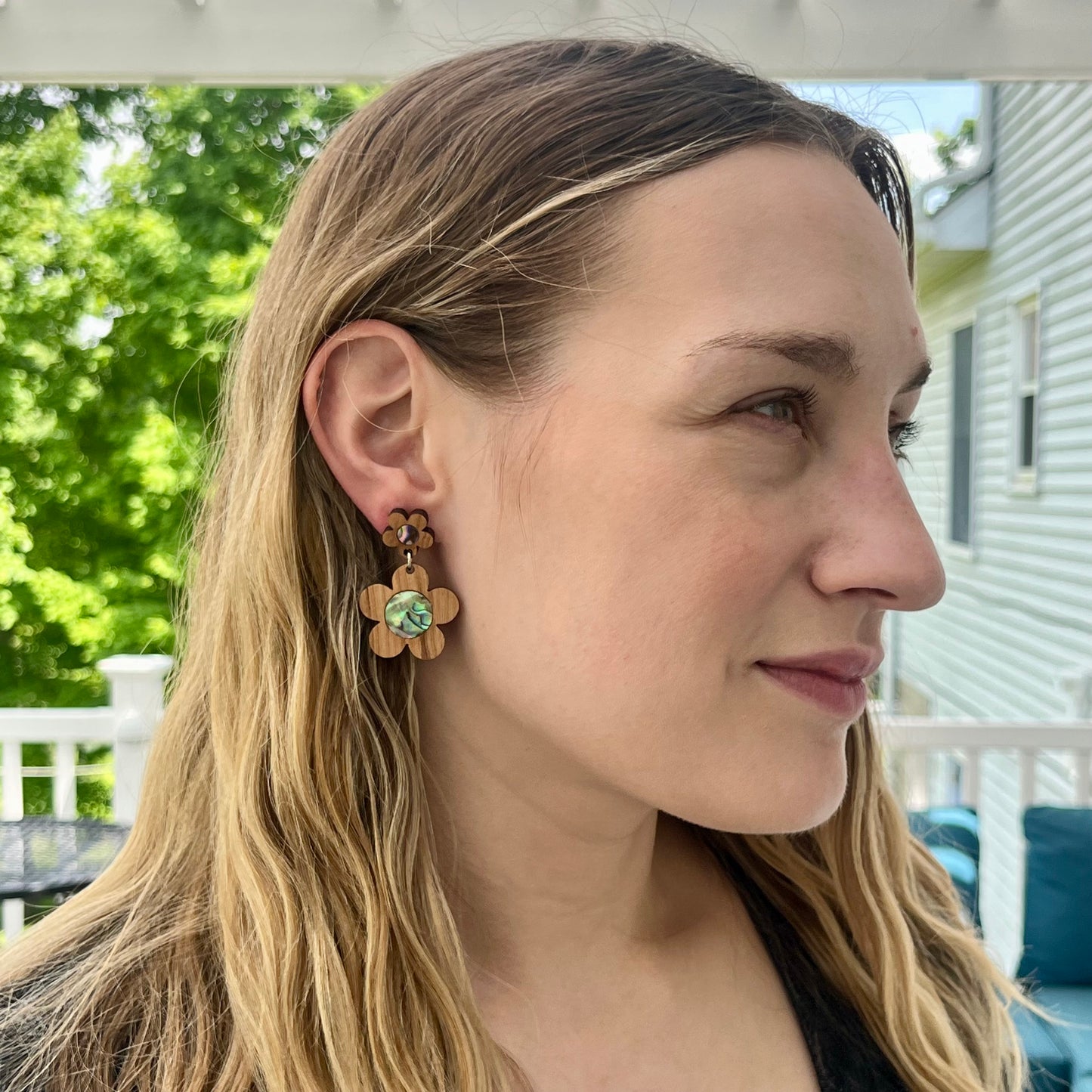 Flower Power Earrings in Cherry